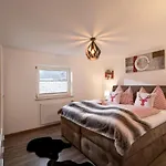 Haus Milan 度假居