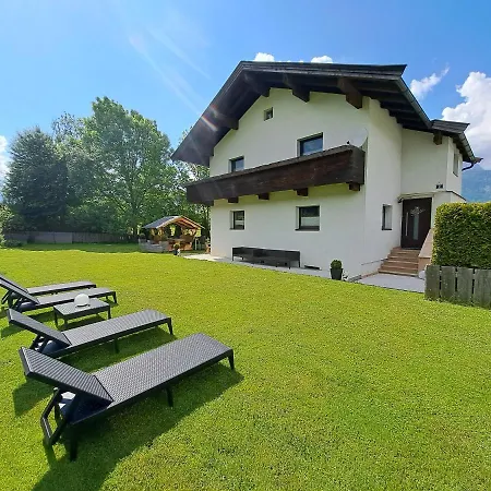 Haus Milan Holiday home Sankt Johann in Tirol