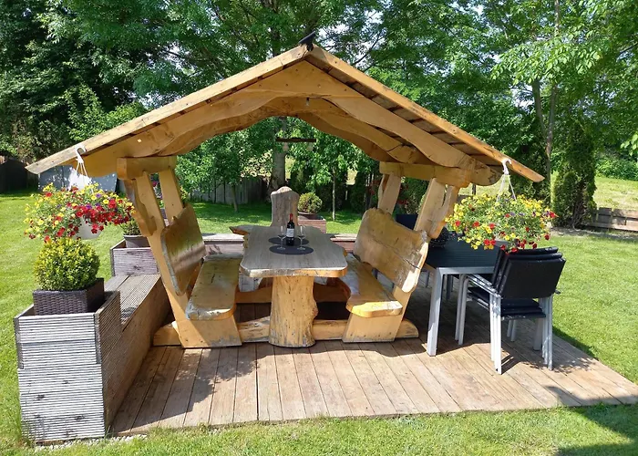 Semesterbostad Haus Milan